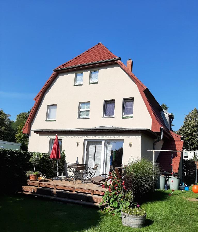 Ferienwohnungen Haus Glueckauf Kölpinsee Buitenkant foto