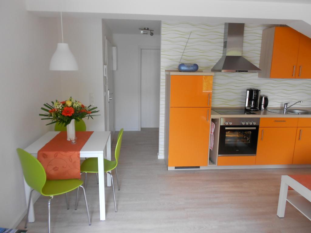 Ferienwohnungen Haus Glueckauf Kölpinsee Kamer foto