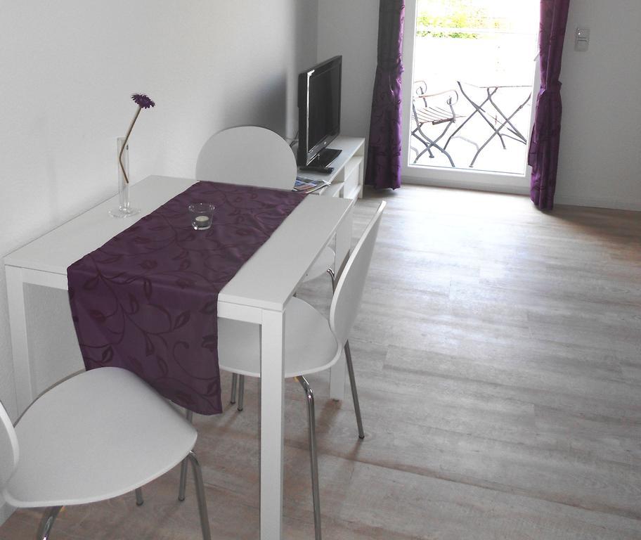 Ferienwohnungen Haus Glueckauf Kölpinsee Kamer foto